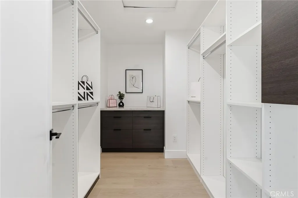 Additional image 64 of 23463 Sylvan Street, Woodland Hills, CA 91367