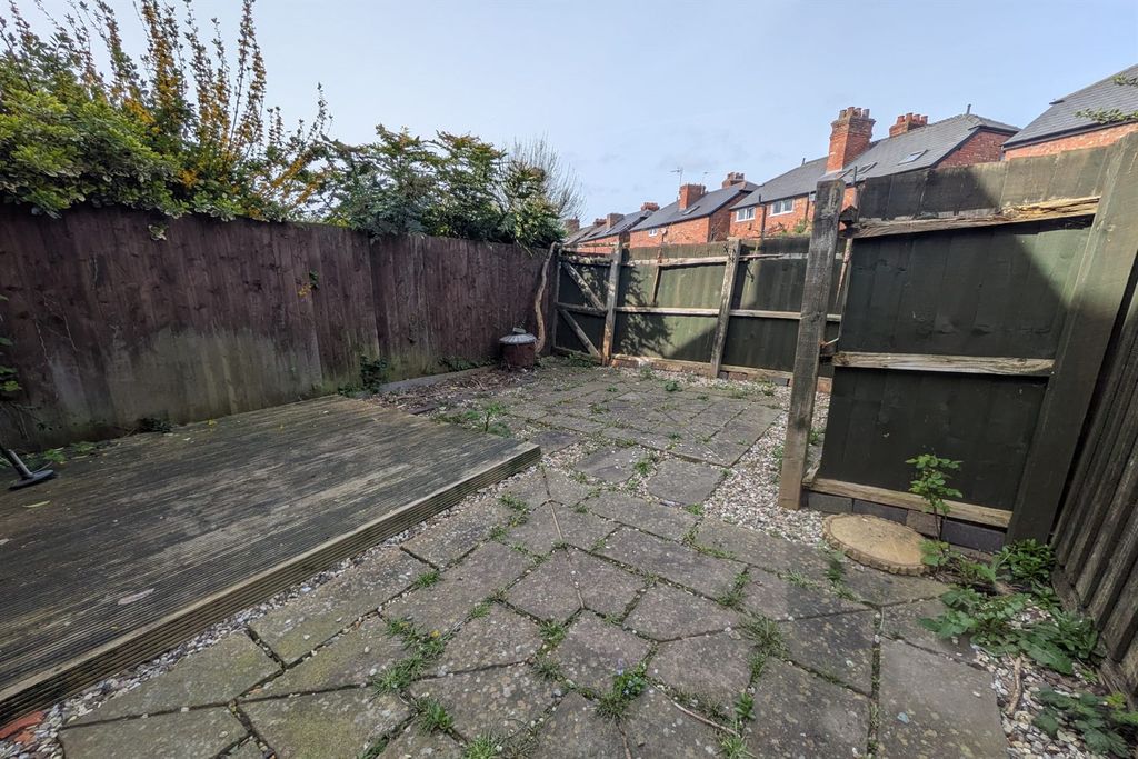 Additional image 7 of 2 bed semi-detached house to rentEatons Road, Stapleford NG9
