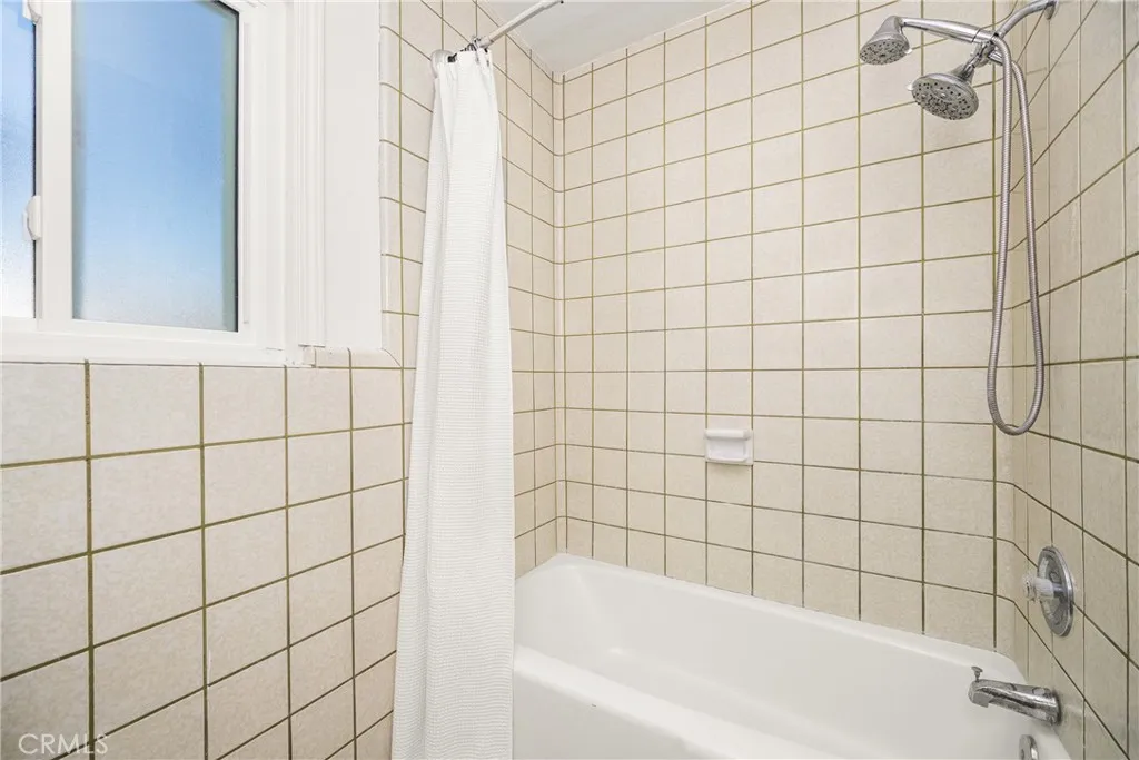 Additional image 42 of 1842 N Greenbrier Rd, Long Beach, CA 90815