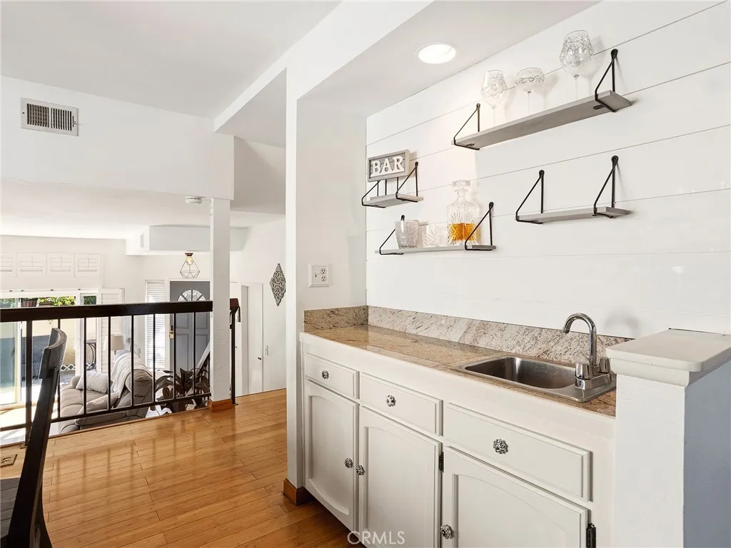 Additional image 67 of 7100 Balboa Boulevard Unit 805, Lake Balboa, CA 91406