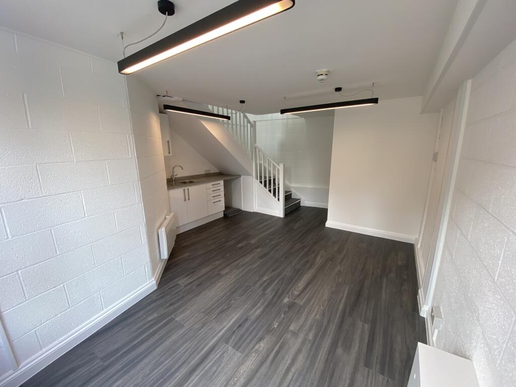 Additional image 5 of 132A Walcot Street, Bath, Bath and North East Somerset, BA1 5BG