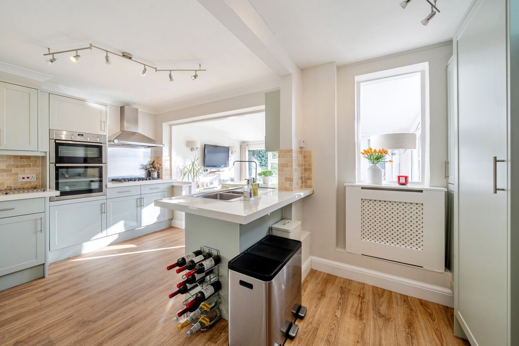 Additional image 9 of 4 bed semi-detached house for saleBourne Vale, Hayes, Bromley BR2