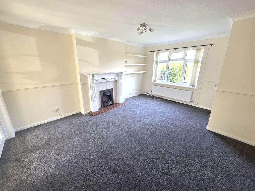 Additional image 5 of 3 bed semi-detached house to rentPen Y Cae, Caerphilly CF83