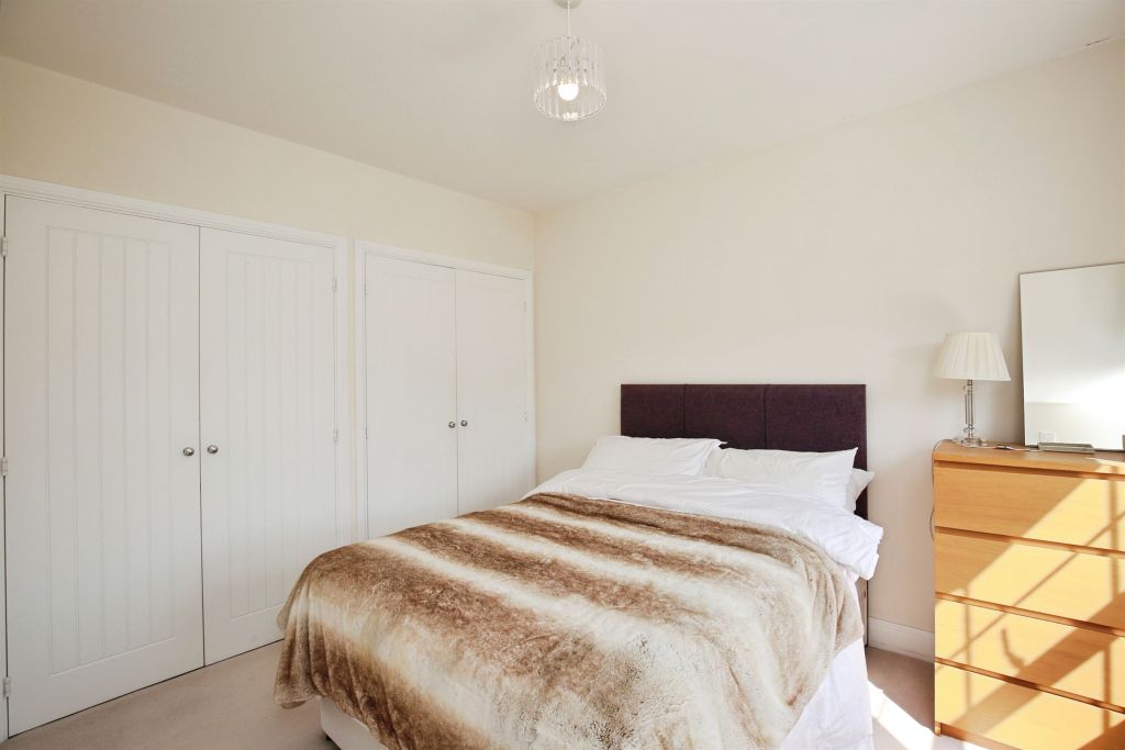 Additional image 9 of 4 bed semi-detached house for salePortcullis Drive, Wallingford OX10