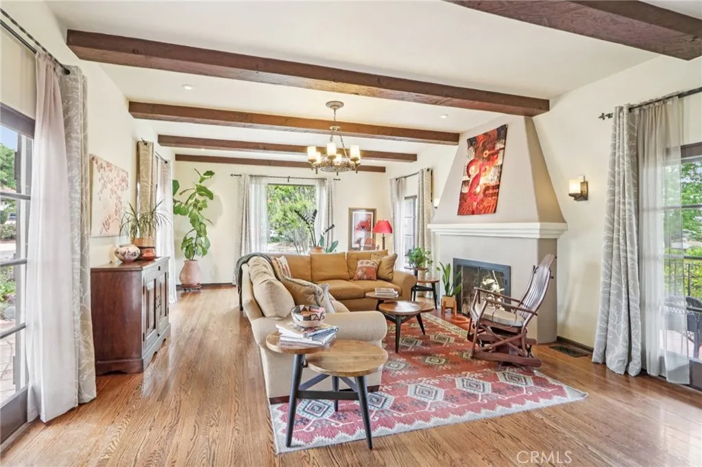 Additional image 4 of 1620 Broadview Drive, Glendale, CA 91208