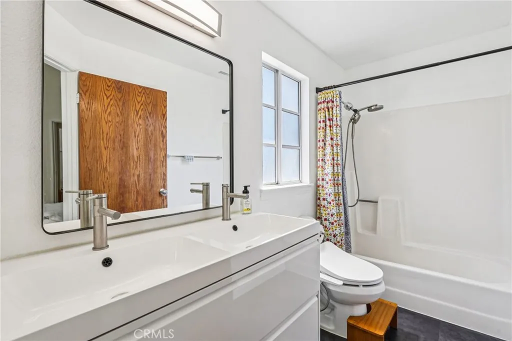 Additional image 16 of 26127 Frampton Avenue Unit E, Harbor City, CA 90710
