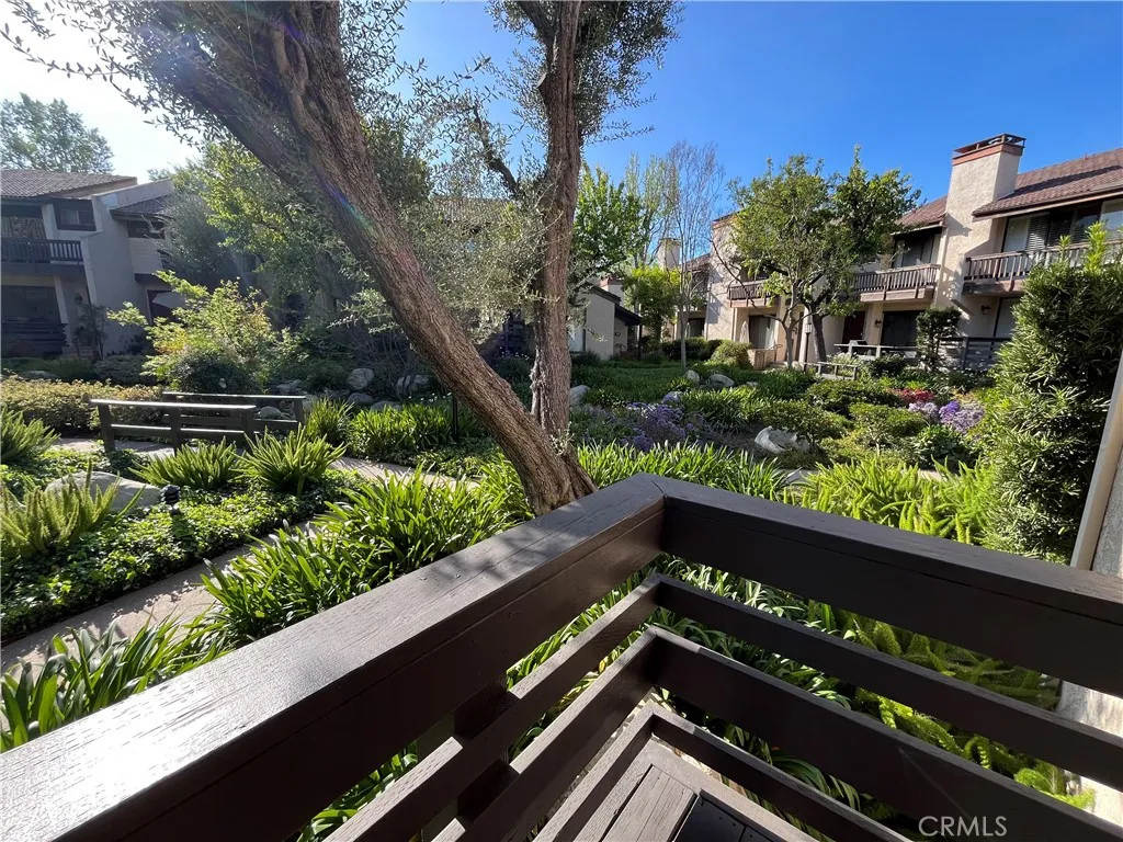 Additional image 39 of 21801 Burbank Blvd Unit 83, Woodland Hills, CA 91367