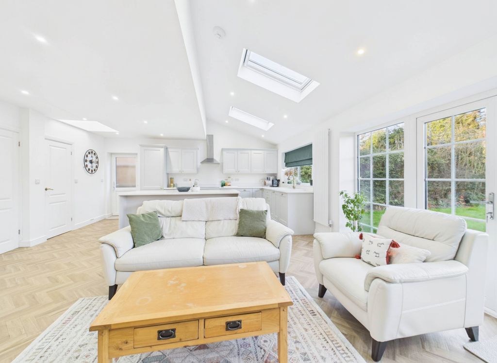 Additional image 14 of 3 bed semi-detached house for saleSt Thomas Close, Sutton Coldfield B75