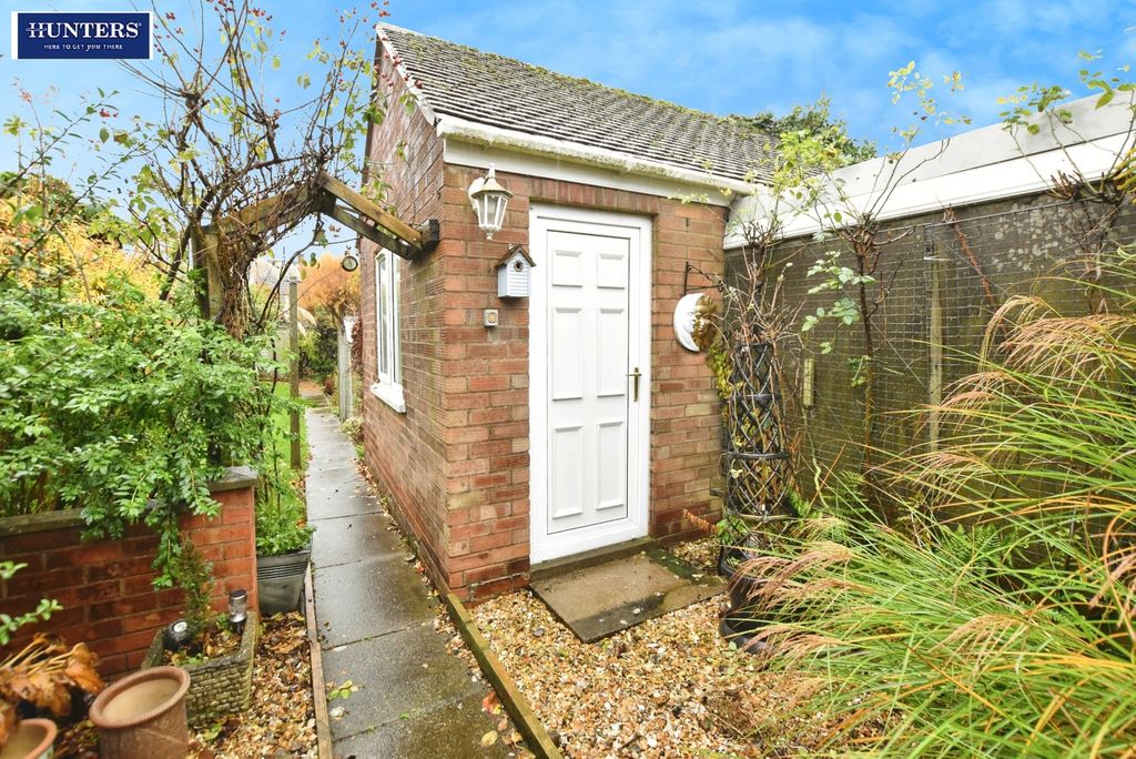 Additional image 19 of 3 bed detached bungalow for saleMoorwell Road, Scunthorpe DN17