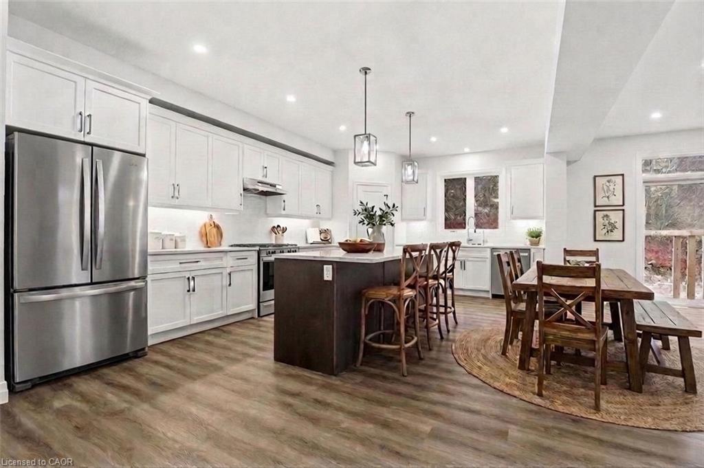 Additional image 3 of 70 Quarry Park Drive, Kitchener, ON, N2B 0B2