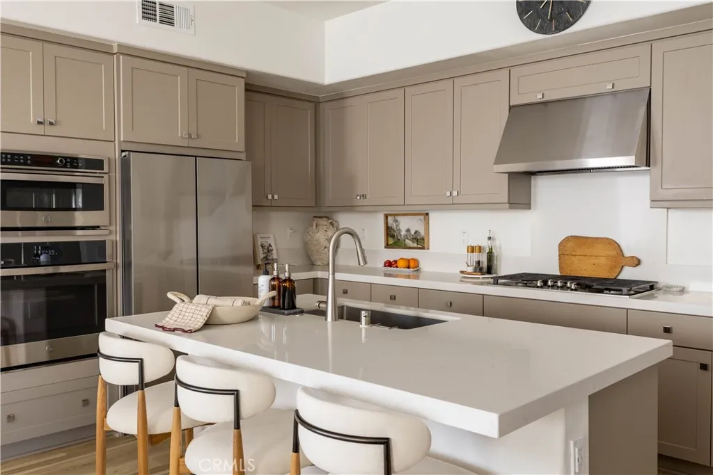 Additional image 3 of 147 Sash, Irvine, CA 92618
