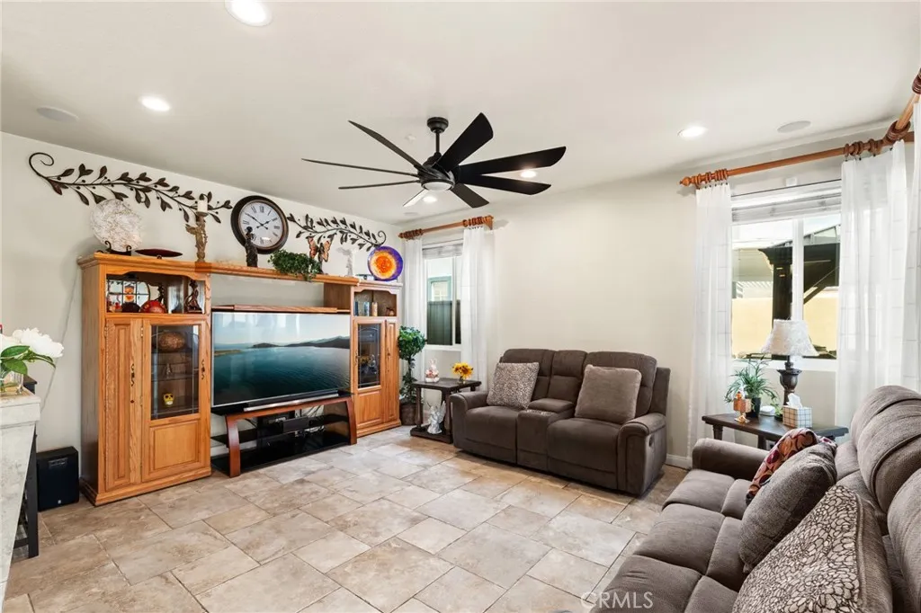 Additional image 12 of 15003 Elkhorn Drive, Fontana, CA 92336