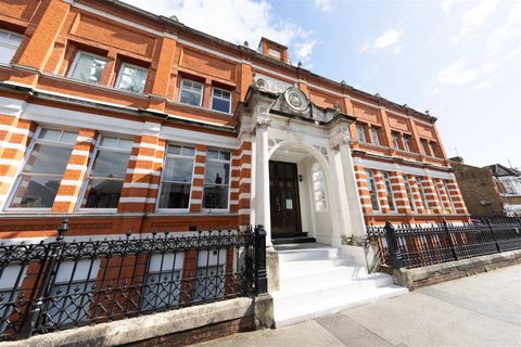 Adelaide Road, Leyton E10