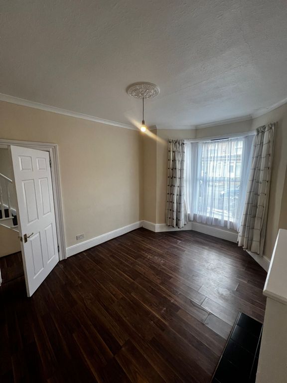 Additional image 3 of 3 bed terraced house to rentSpencer Road, Ilford IG3