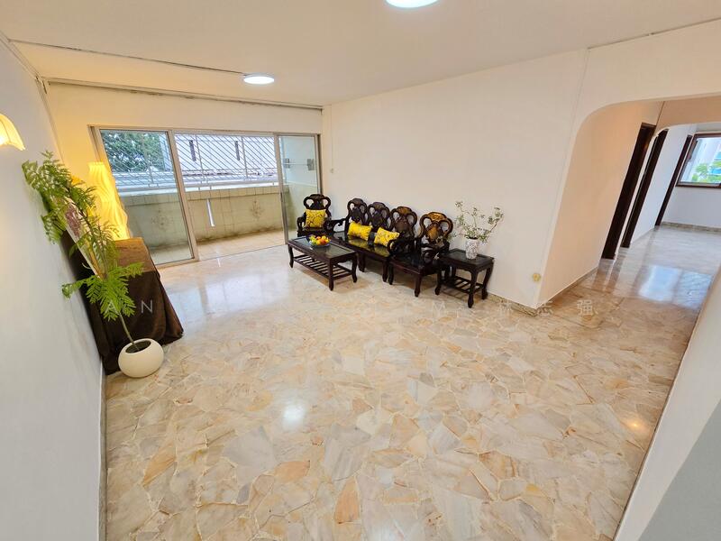 125 Bukit Batok Central photo 2
