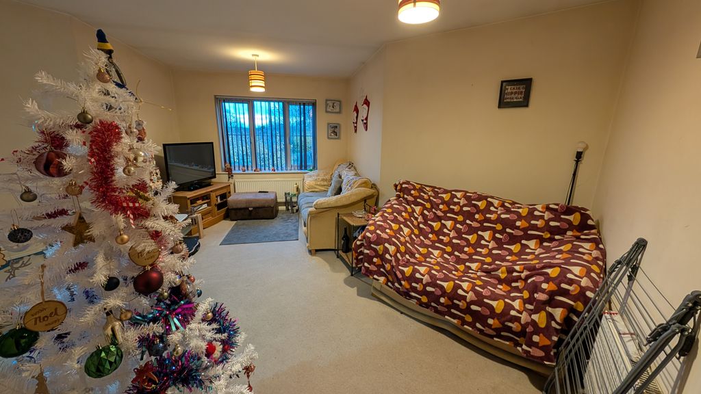 Additional image 4 of 2 bed flat for saleWoodhouse Lane, Sheffield S20