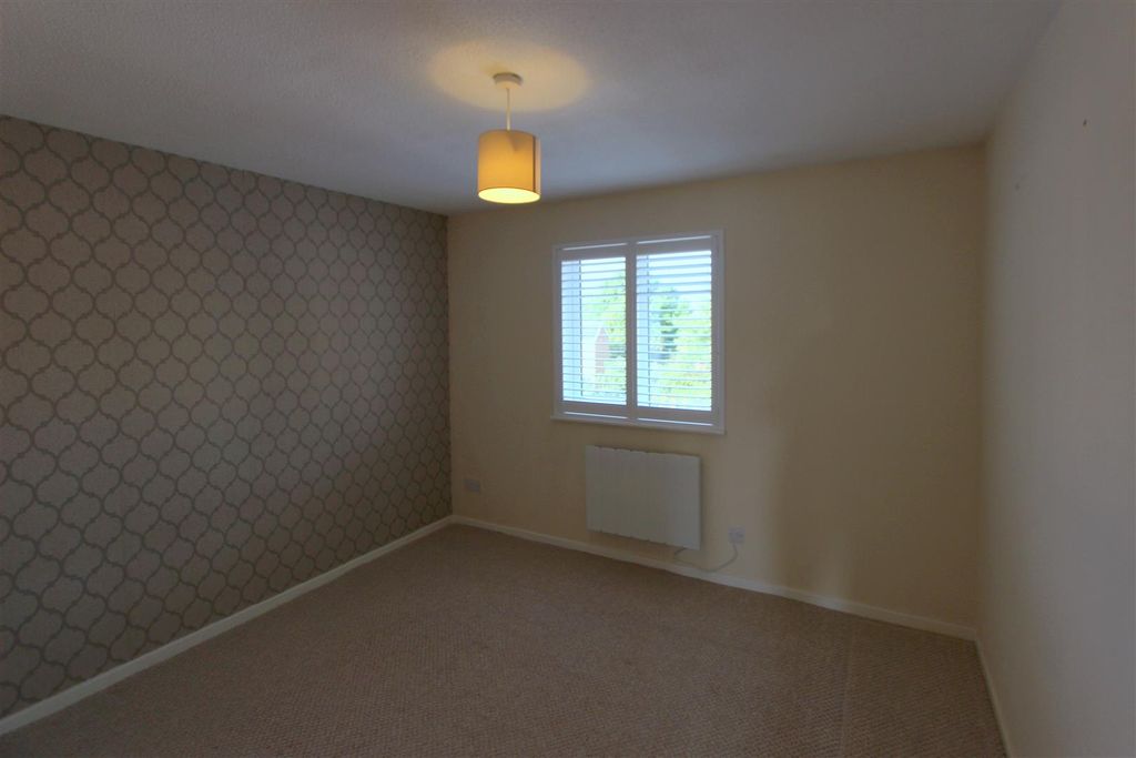 Additional image 6 of 2 bed flat for saleMarske Grove, Darlington DL3