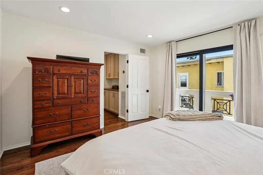 Additional image 78 of 710 Manhattan Beach Boulevard, Manhattan Beach, CA 90266