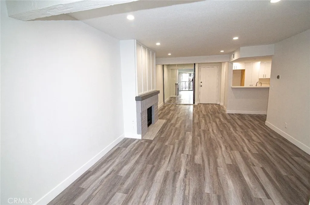 Additional image 5 of 6275 Canoga Avenue Unit 73, Woodland Hills, CA 91367