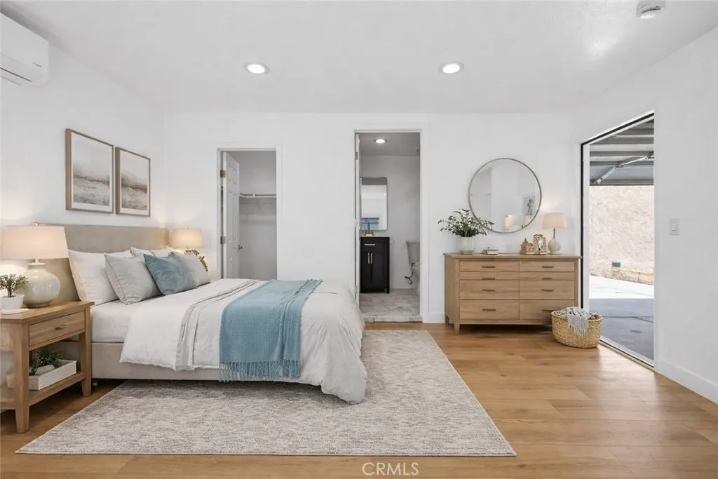 Additional image 27 of 906 W poplar Street, Compton, CA 90220