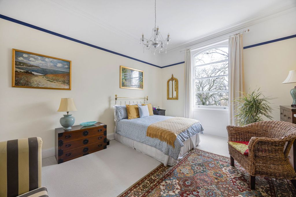 Additional image 15 of 3 bed flat for saleBurston House, Pittville Circus, Cheltenham, Gloucestershire GL52