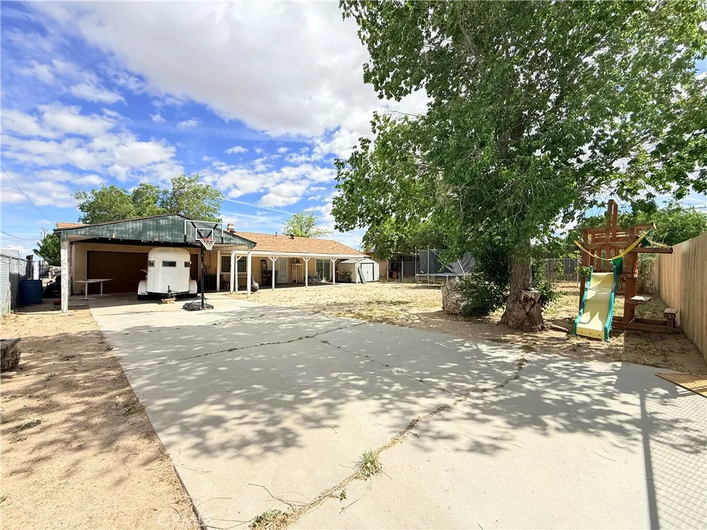 8728 Rowley St, Littlerock, CA 93543