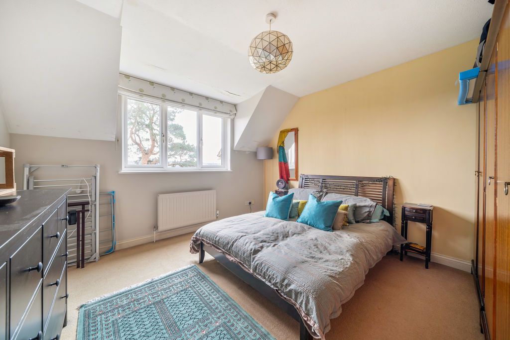 Additional image 11 of 4 bed detached house to rentShadyhanger, Godalming GU7