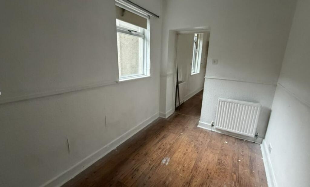 Additional image 9 of Flat A, 178, Victoria Road, Aberdeen, AB119NN