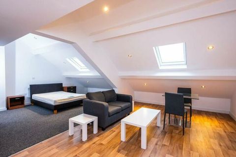 A Jubilee Drive, Liverpool L7, Studio to rent