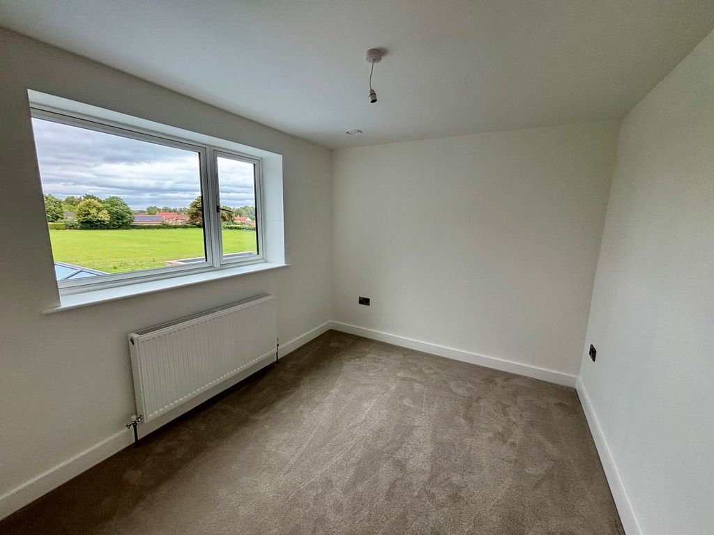 Additional image 13 of 5 bed detached house to rentThe Old Coal Yard, Northwold, Thetford IP26