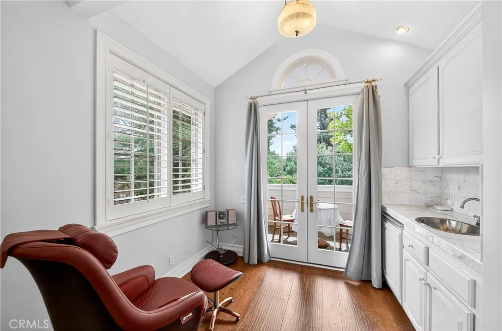 Additional image 87 of 465 W Highland Avenue, Sierra Madre, CA 91024