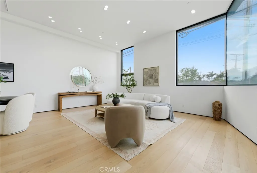 Additional image 18 of 3601 Mclaughlin Avenue, Los Angeles, CA 90066