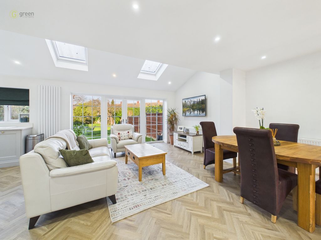 Additional image 17 of 3 bed semi-detached house for saleSt Thomas Close, Sutton Coldfield B75