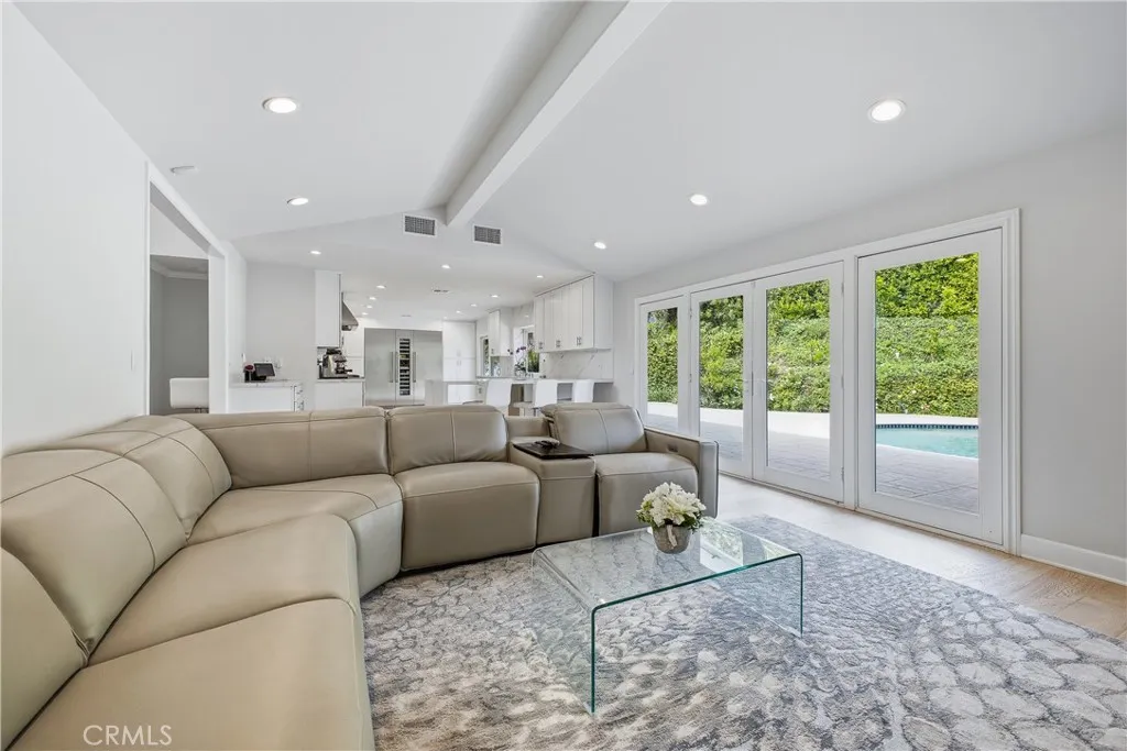Additional image 47 of 9867 Whitwell Dr, Beverly Hills, CA 90210