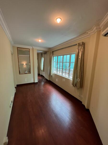 Sembawang Hills Drive photo 5