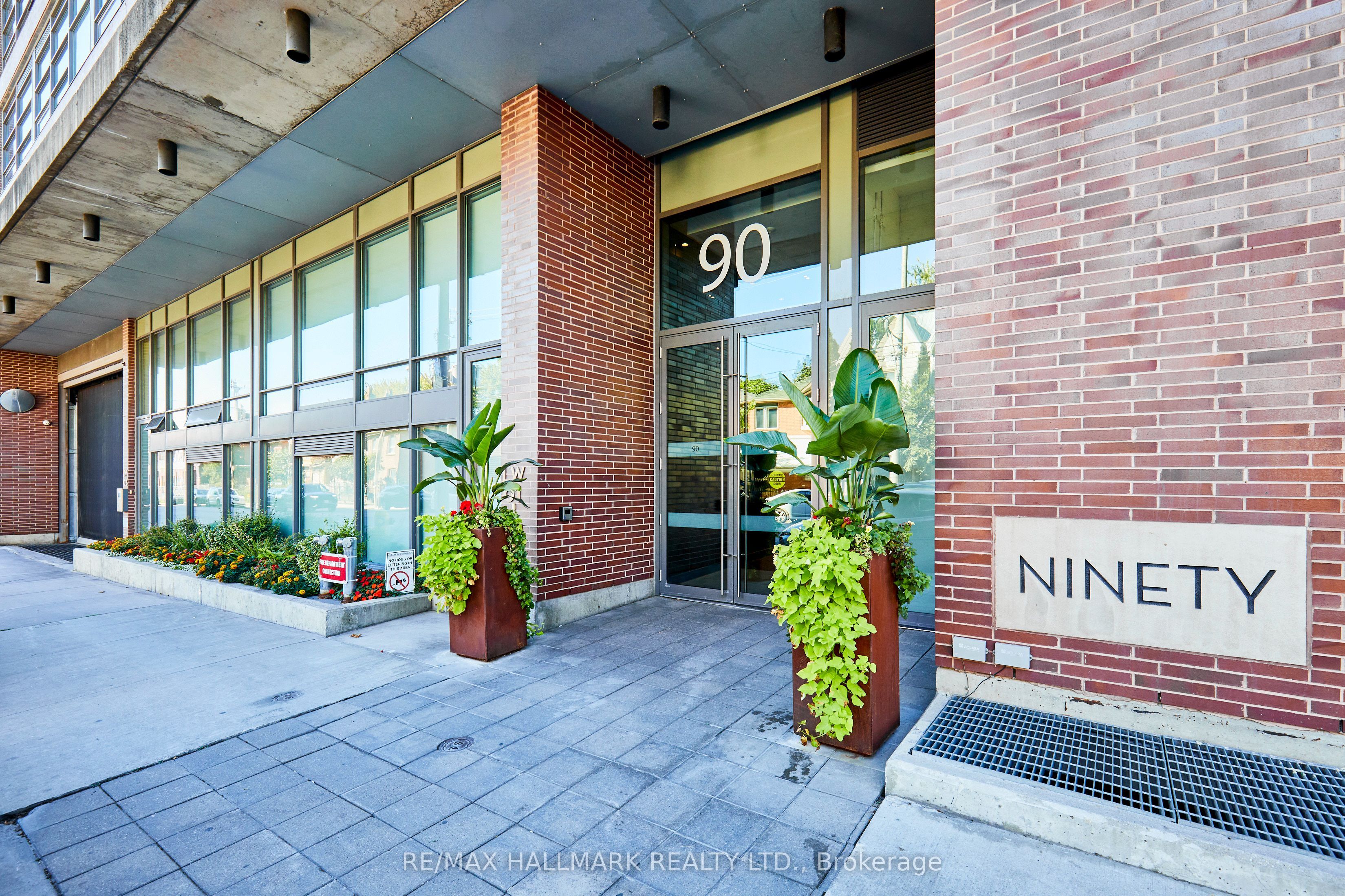 Additional image 2 of 211-90 Broadview Avenue, Toronto, ON, M4M 0A7