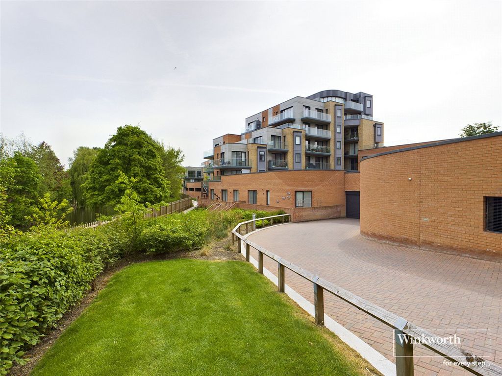 Additional image 13 of 2 bed flat to rentRiverside View, 5-9 Berkeley Avenue, Reading, Berkshire RG1