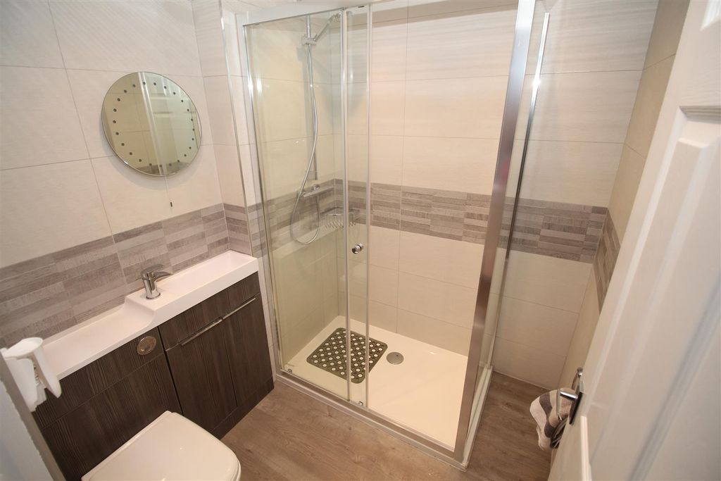 Additional image 8 of 3 bed semi-detached house for saleSouth Street, Greenock PA16