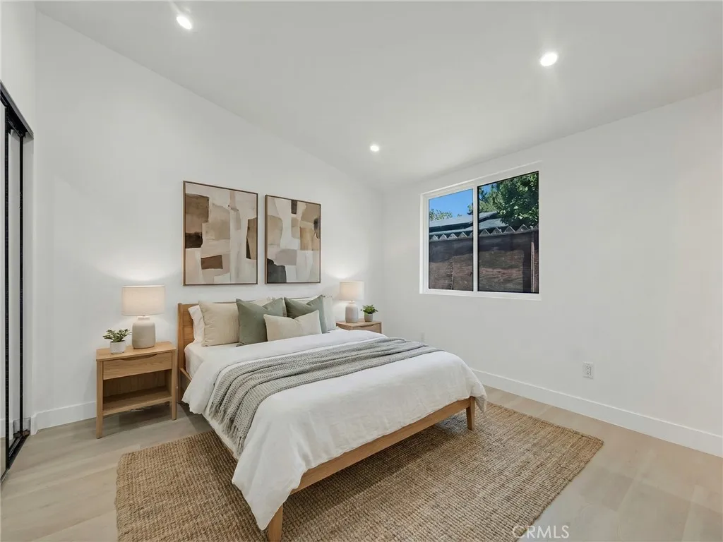 Additional image 5 of 20528 Hamlin Street, Winnetka, CA 91306