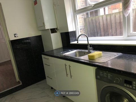 Saint Olaves Road, London E6