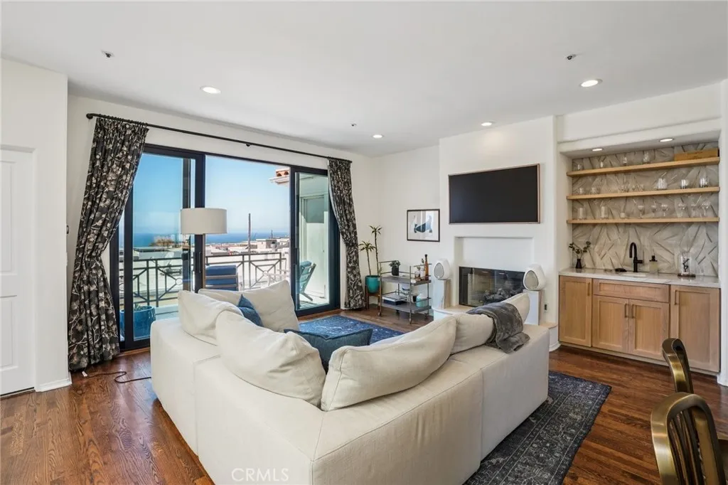 Additional image 25 of 710 Manhattan Beach Boulevard, Manhattan Beach, CA 90266