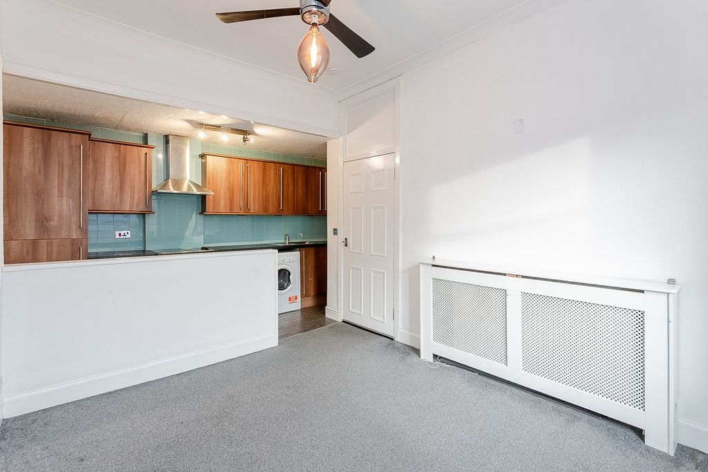 Additional image 3 of 1 bed flat for saleHenderson Street, The Shore, Edinburgh EH6