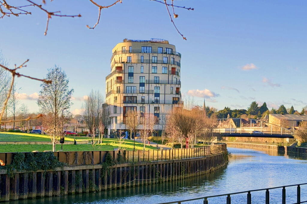 Sovereign Point, Bath