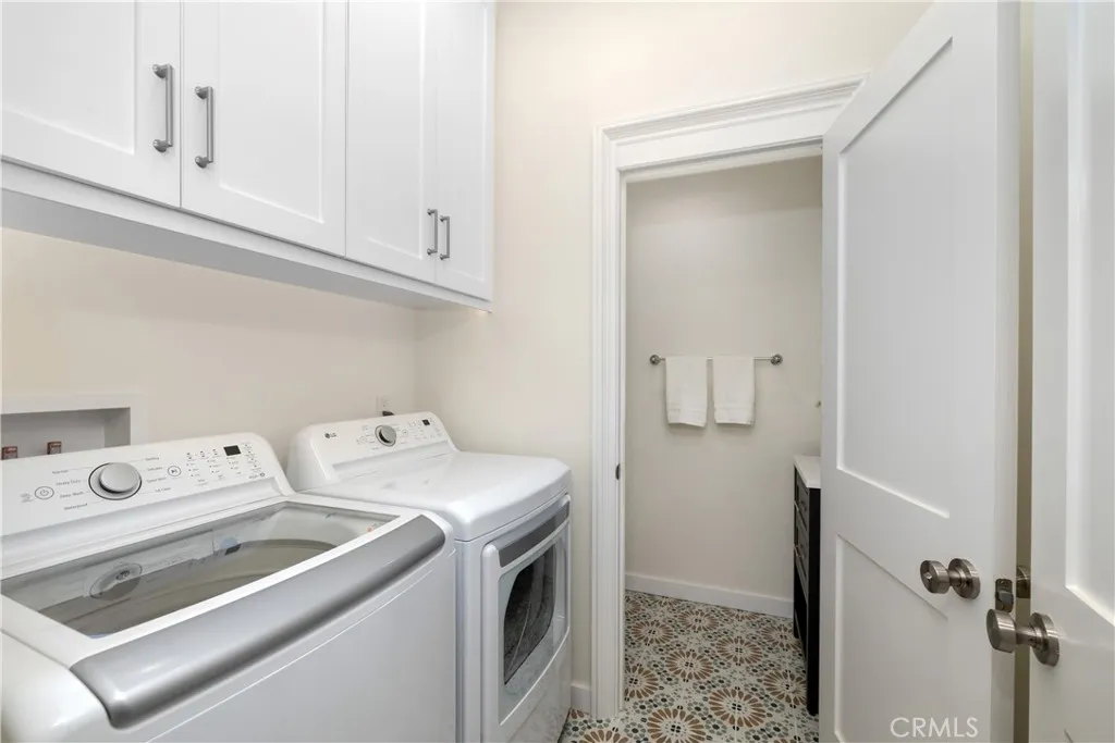 Additional image 101 of 230 N Sunnyside Avenue, Sierra Madre, CA 91024