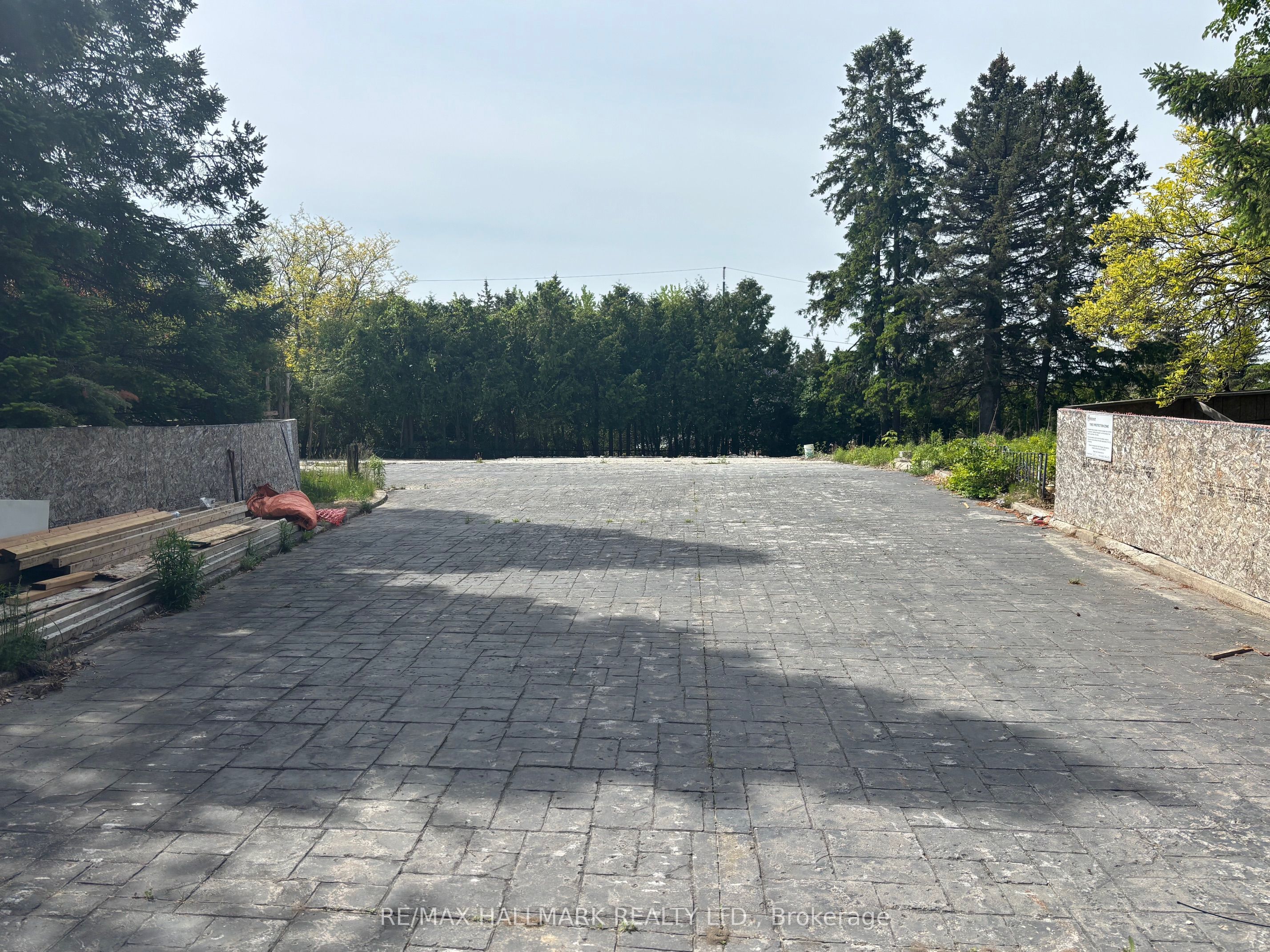 Additional image 3 of 2 Ladyslipper Court, Markham, ON, L3T 2S4