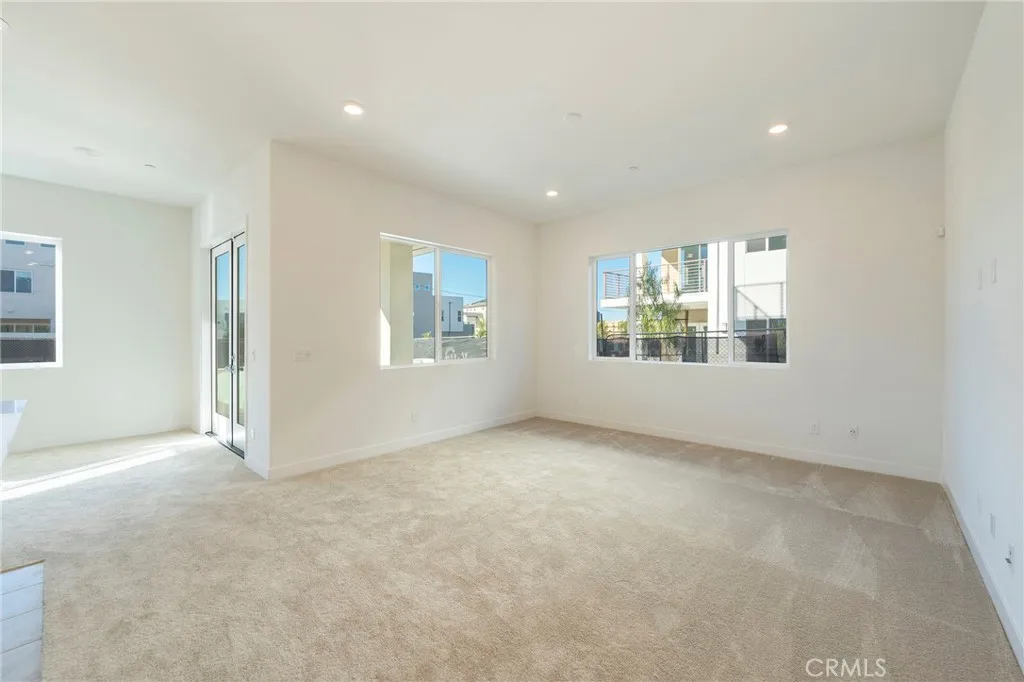Additional image 7 of 121 Baluster, Irvine, CA 92618