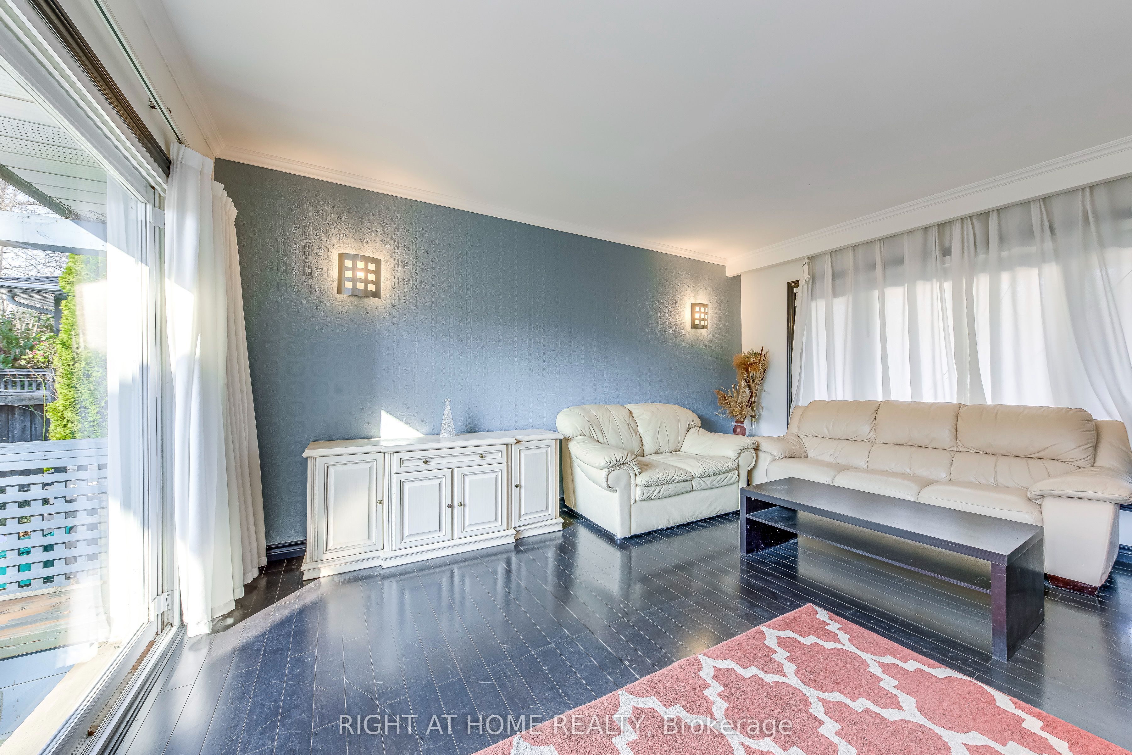 Additional image 6 of Upper-Upper 426 Lees Lane, Oakville, ON, L6L 4S7