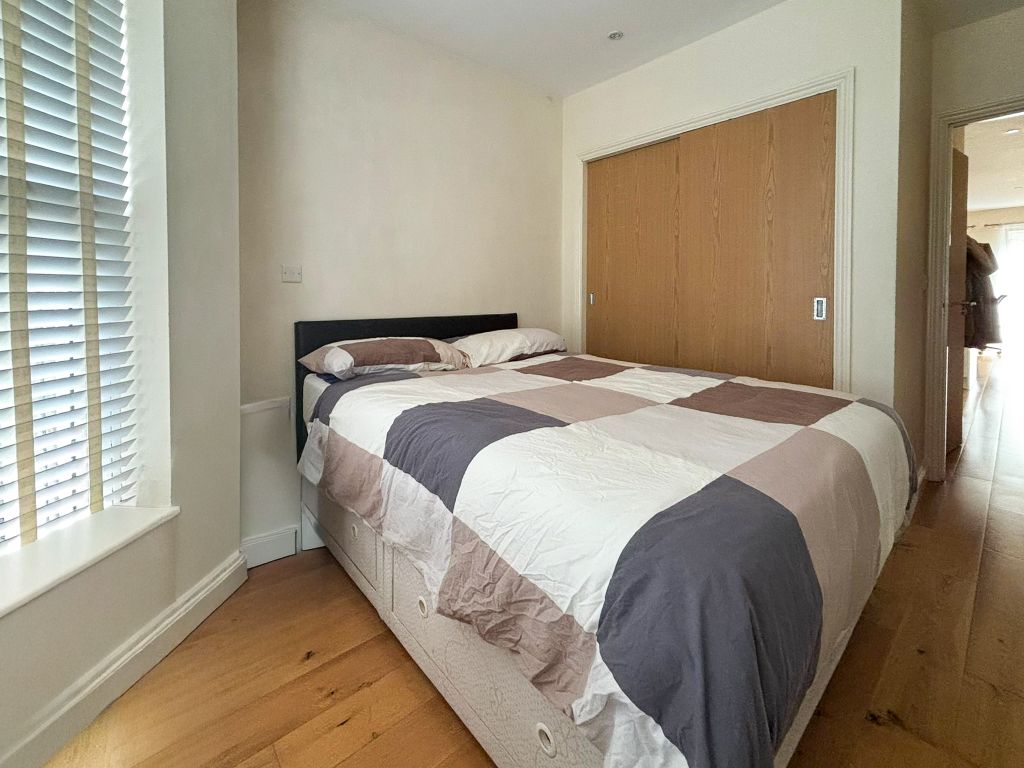 1 bed flat to rentFlat Lime Tree House, St Barnabas Road CB1 photo 5