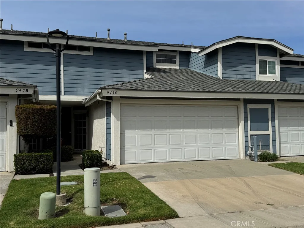 945 Michael Place Unit C, Corona, CA 92881