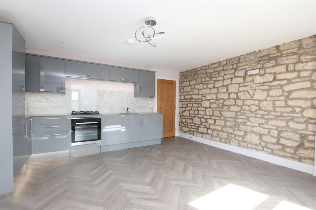 High Street, Timsbury, Bath, BA2